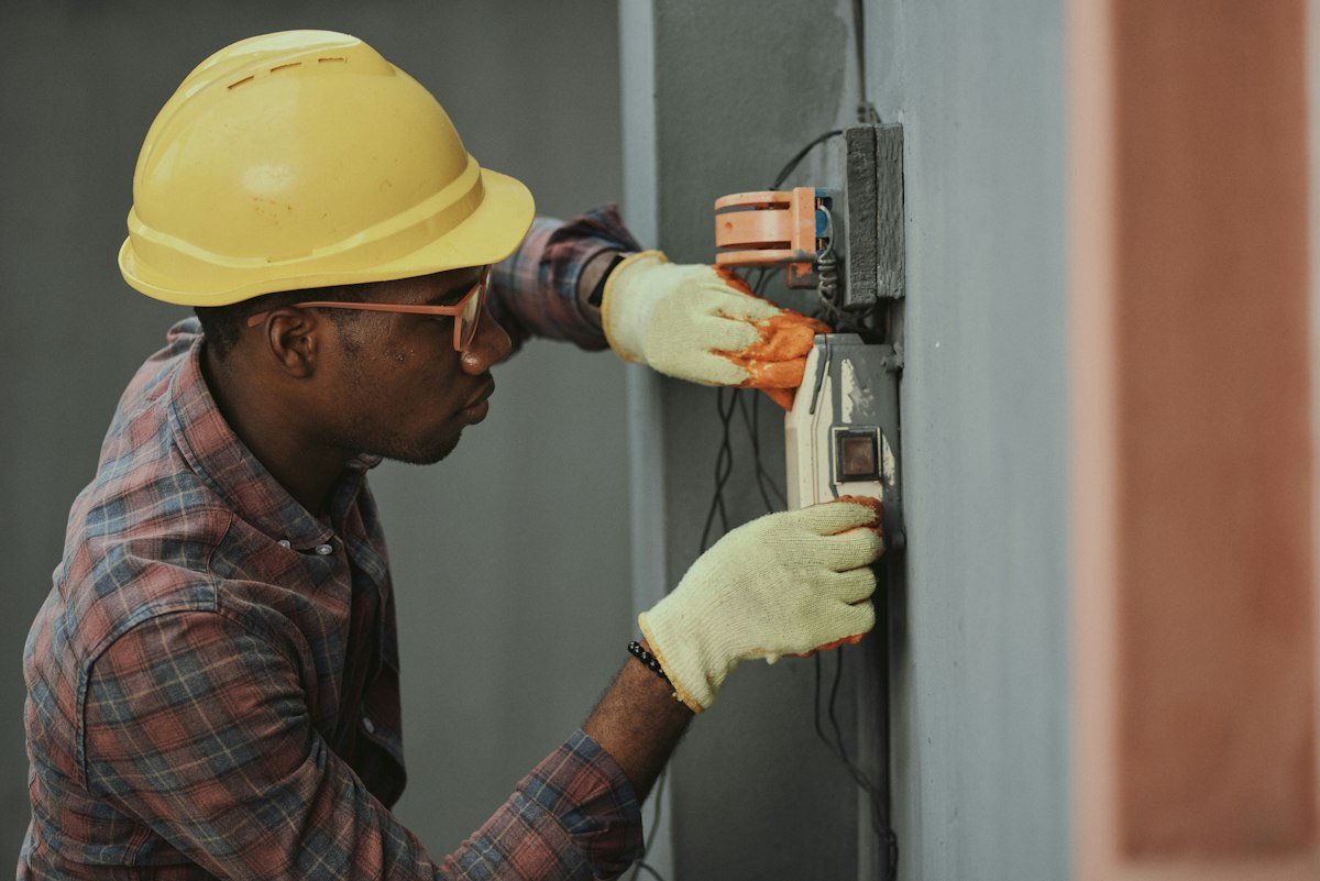 Licensed Electricians Serving Spokane County and Inland Northwest Communities